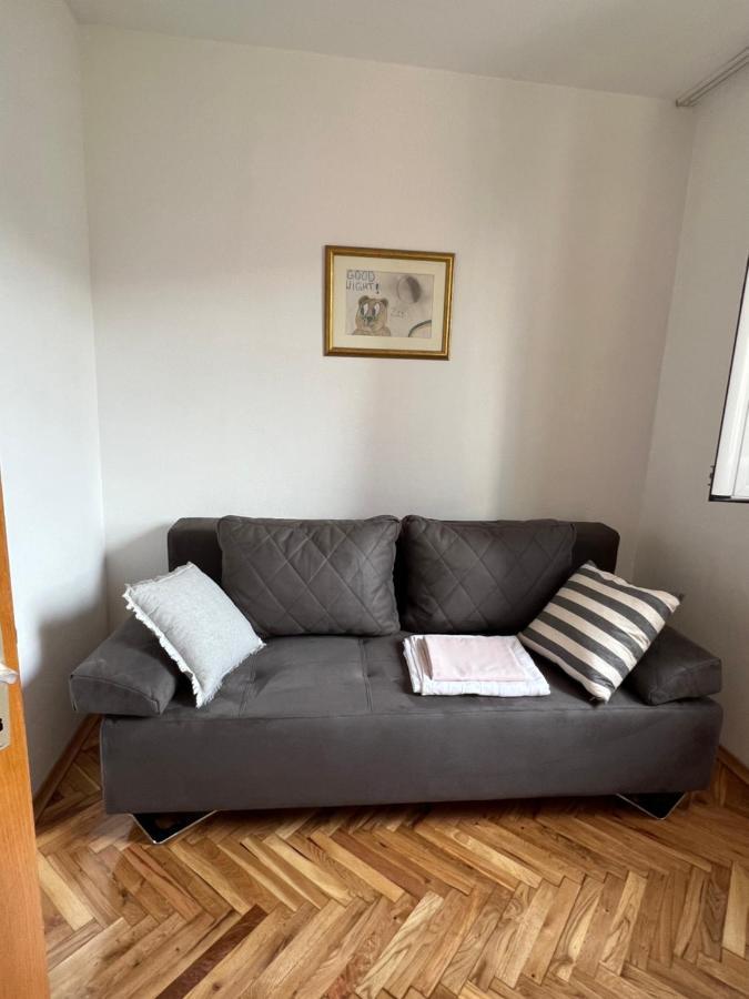 Ksenia Guesthouse Apartments And Studios Budva Exterior foto